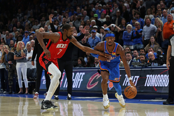 sofascore官网-雷霆险胜尼克斯,亚历山大稳定爆发创纪录,布伦森唐斯难救主|霍姆格伦|谢伊·吉尔杰斯-亚历山大|俄克拉荷马雷霆队|迈尔斯·布里奇斯|切特-霍姆格伦_新浪体育_新浪新闻